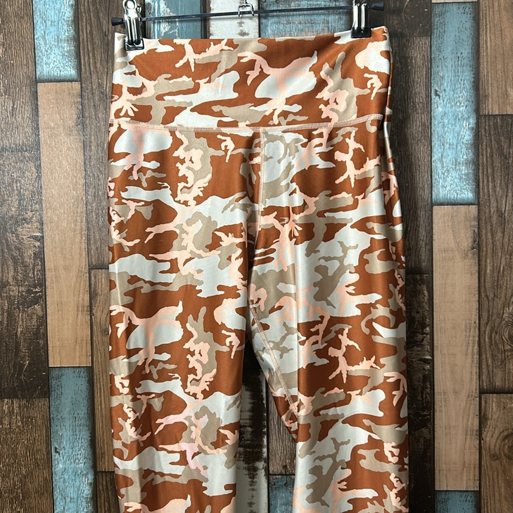 Nike dry fit small camouflage leggings - Picture 2 of 13